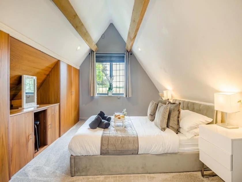 2 Bedroom Cosy Cottage With Hot Tub In Hambrook Close To Bristol City Centre Dış mekan fotoğraf
