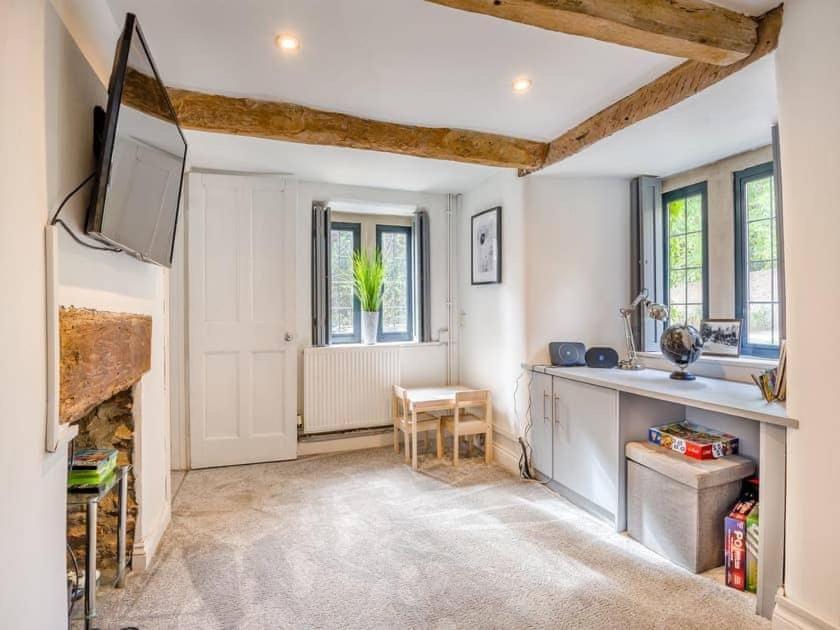 2 Bedroom Cosy Cottage With Hot Tub In Hambrook Close To Bristol City Centre Dış mekan fotoğraf